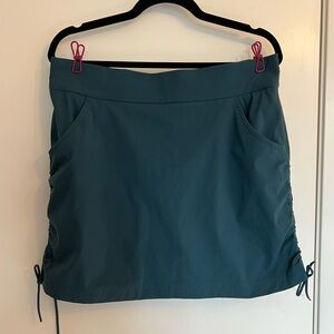 Columbia skort